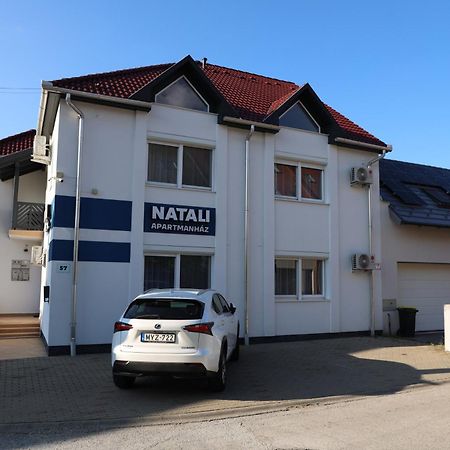 Natali Apartmanhaz エゲル エクステリア 写真