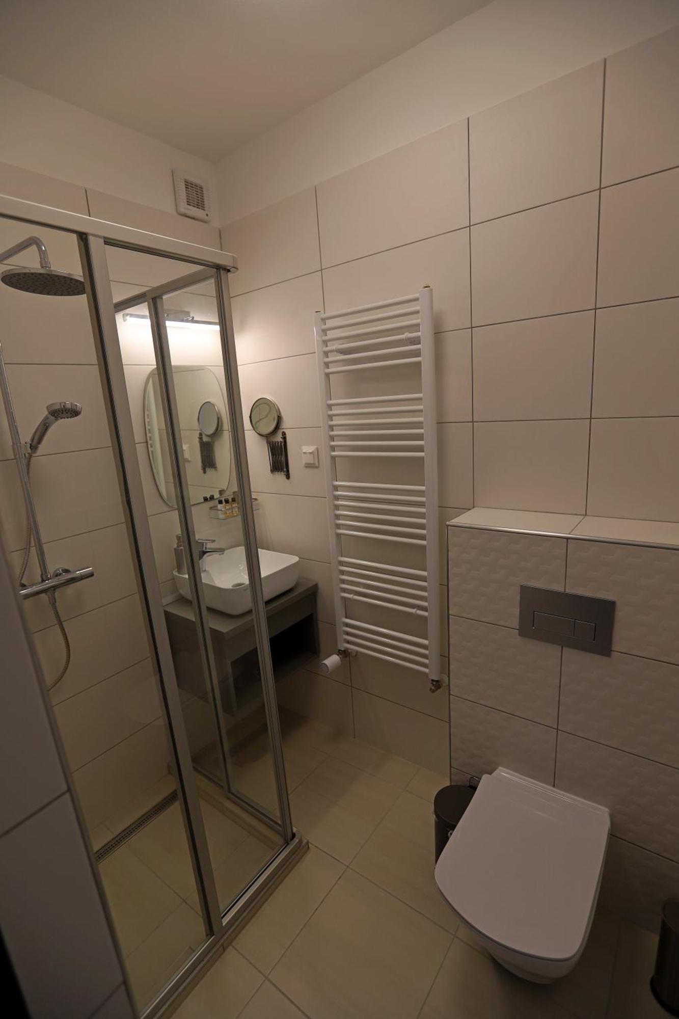 Natali Apartmanhaz エゲル エクステリア 写真