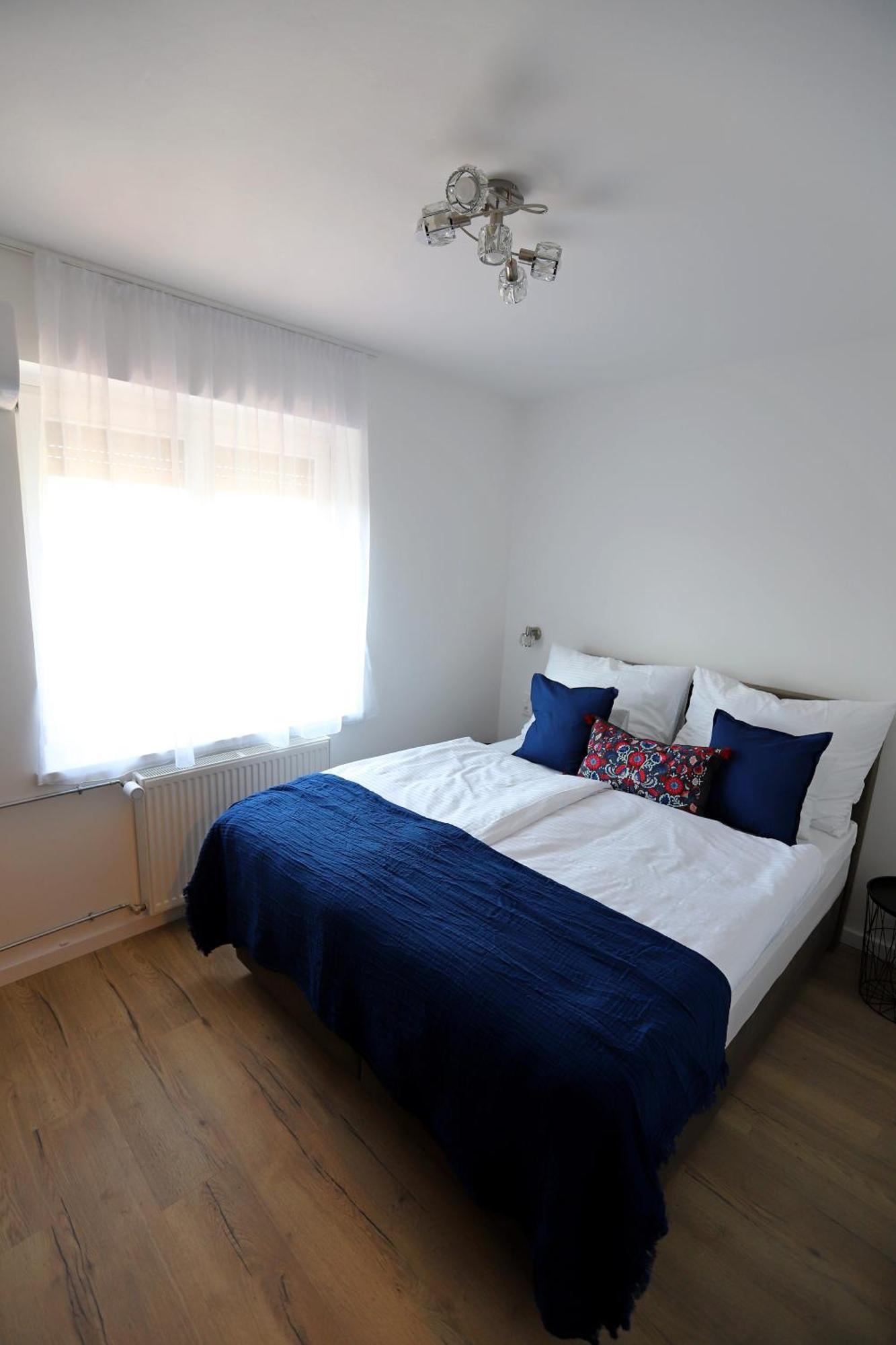 Natali Apartmanhaz エゲル エクステリア 写真